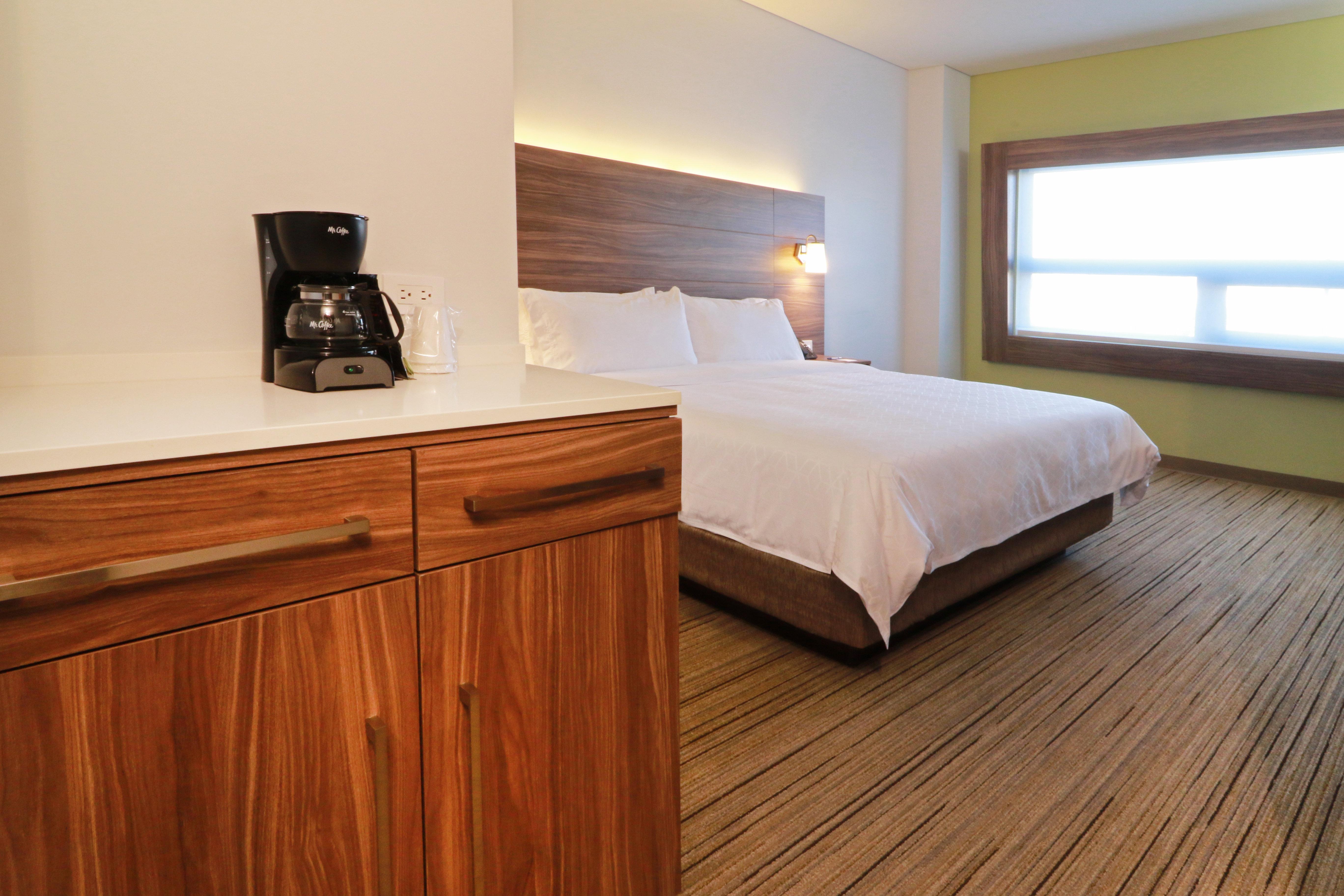 Holiday Inn Express & Suites - Ensenada Centro By Ihg Exteriör bild