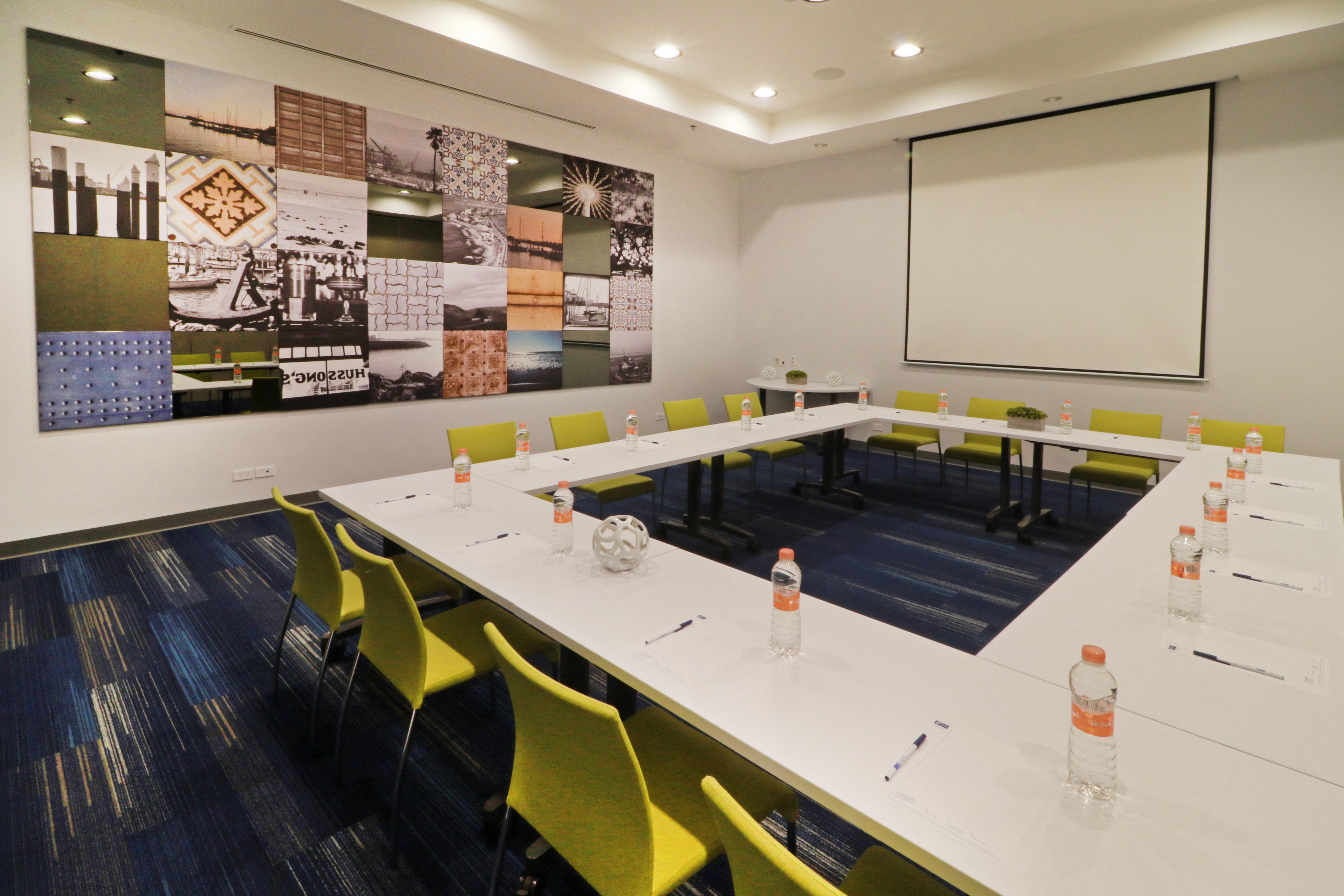 Holiday Inn Express & Suites - Ensenada Centro By Ihg Exteriör bild