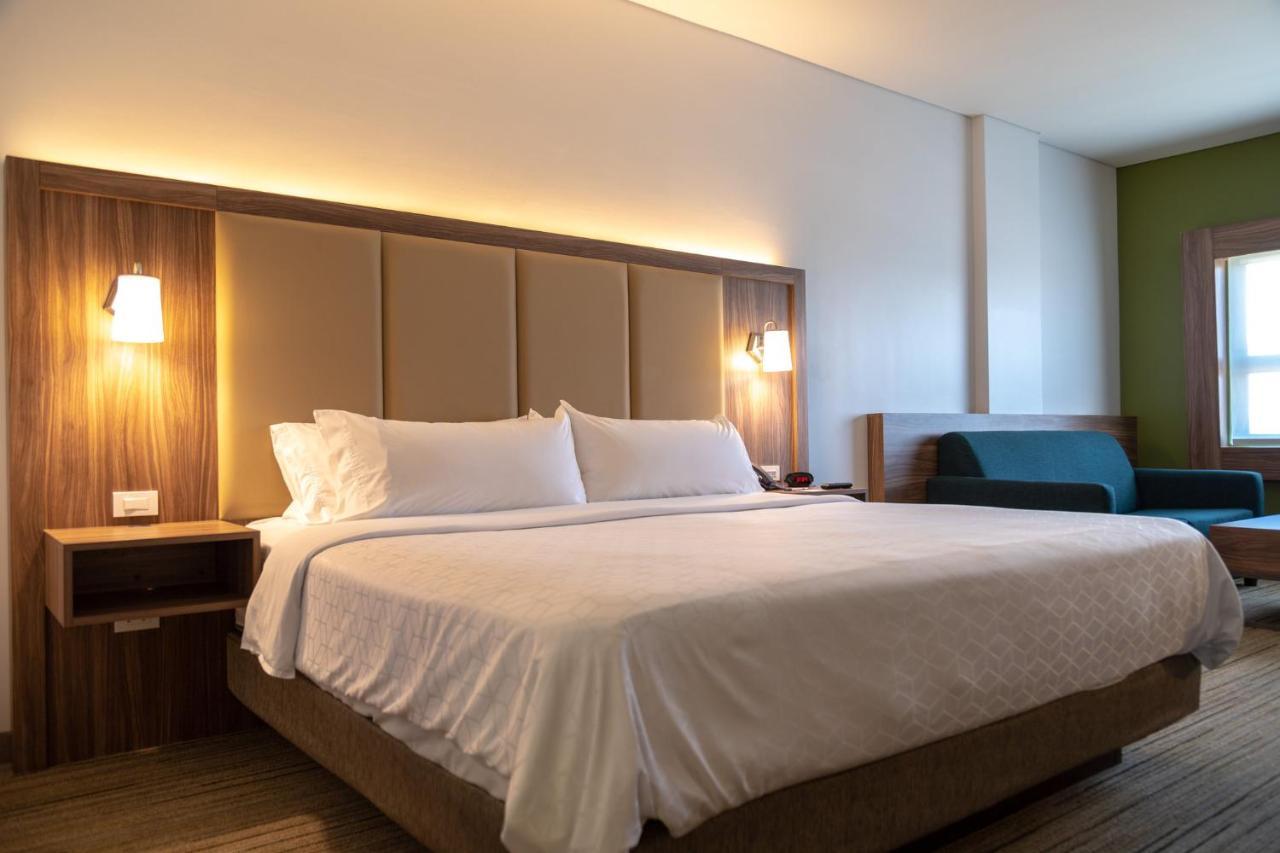 Holiday Inn Express & Suites - Ensenada Centro By Ihg Exteriör bild