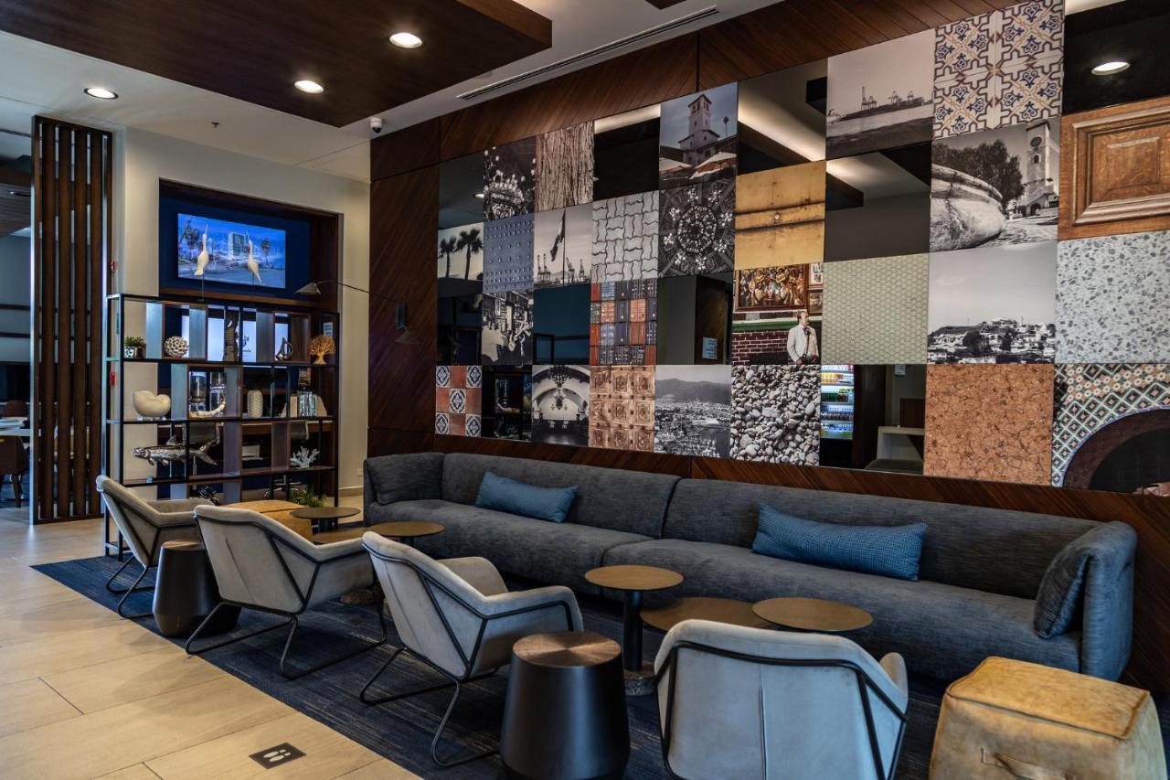 Holiday Inn Express & Suites - Ensenada Centro By Ihg Exteriör bild